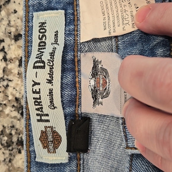 HARLEY-DAVIDSON CLASSIC FIT BOOTLEG STRAIGHT FIT JEANS. SIZE 14 PETITE. - Picture 3 of 12